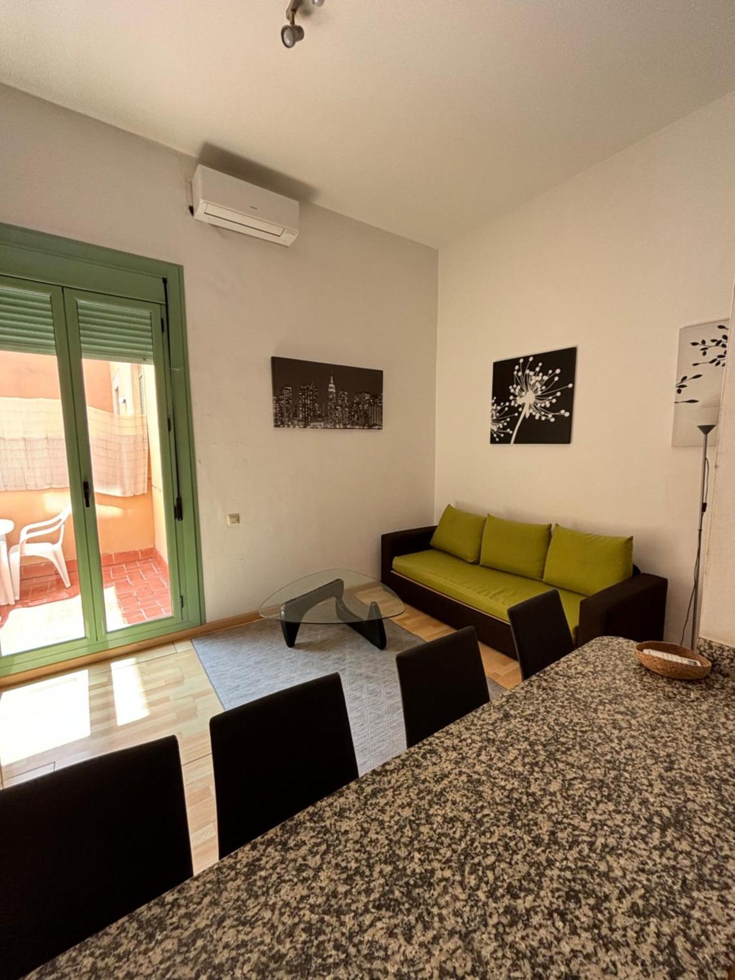 Urban Center Apartments Tarragona Buitenkant foto